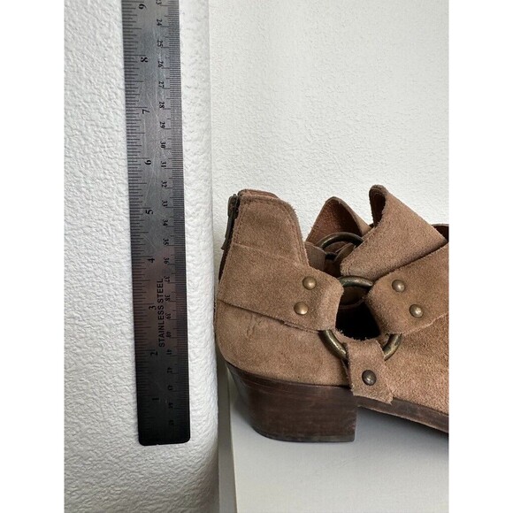 Frye Ray Harness Western Ankle Bootie Suede Brown Block Heel Biker Women's 7.5 - Picture 6 of 10